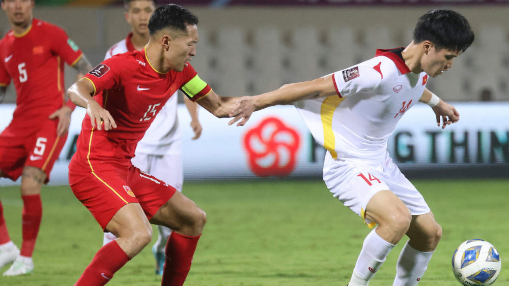 法国羽毛球队绝杀泰国羽毛球队,安赛龙制霸全场 法国羽毛球队绝杀泰国羽毛球队,安赛龙制霸全场