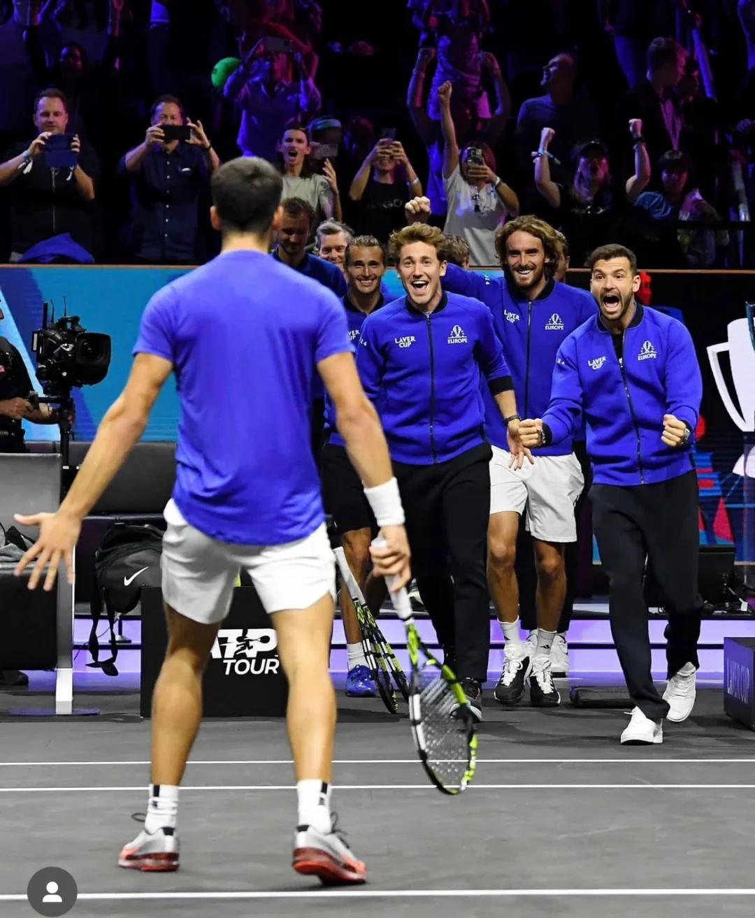 拉沃尔杯碾压澳网,梅德韦杰夫统治全场 拉沃尔杯碾压澳网,梅德韦杰夫统治全场