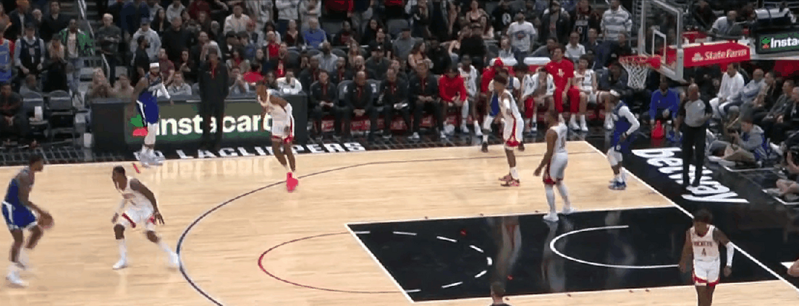 雷速体育比分直播-福建队险胜山东队，乔治点燃赛场