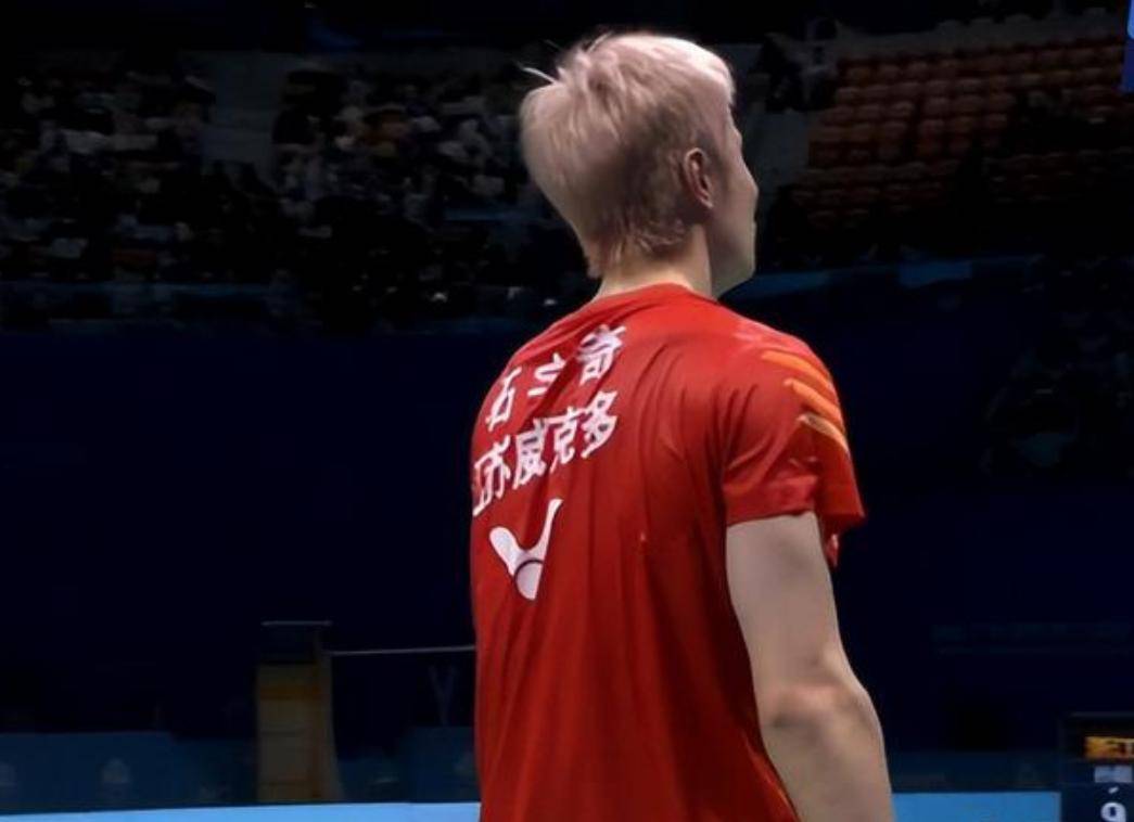 法国队翻盘印尼队,石宇奇带队取胜 法国队翻盘印尼队,石宇奇带队取胜