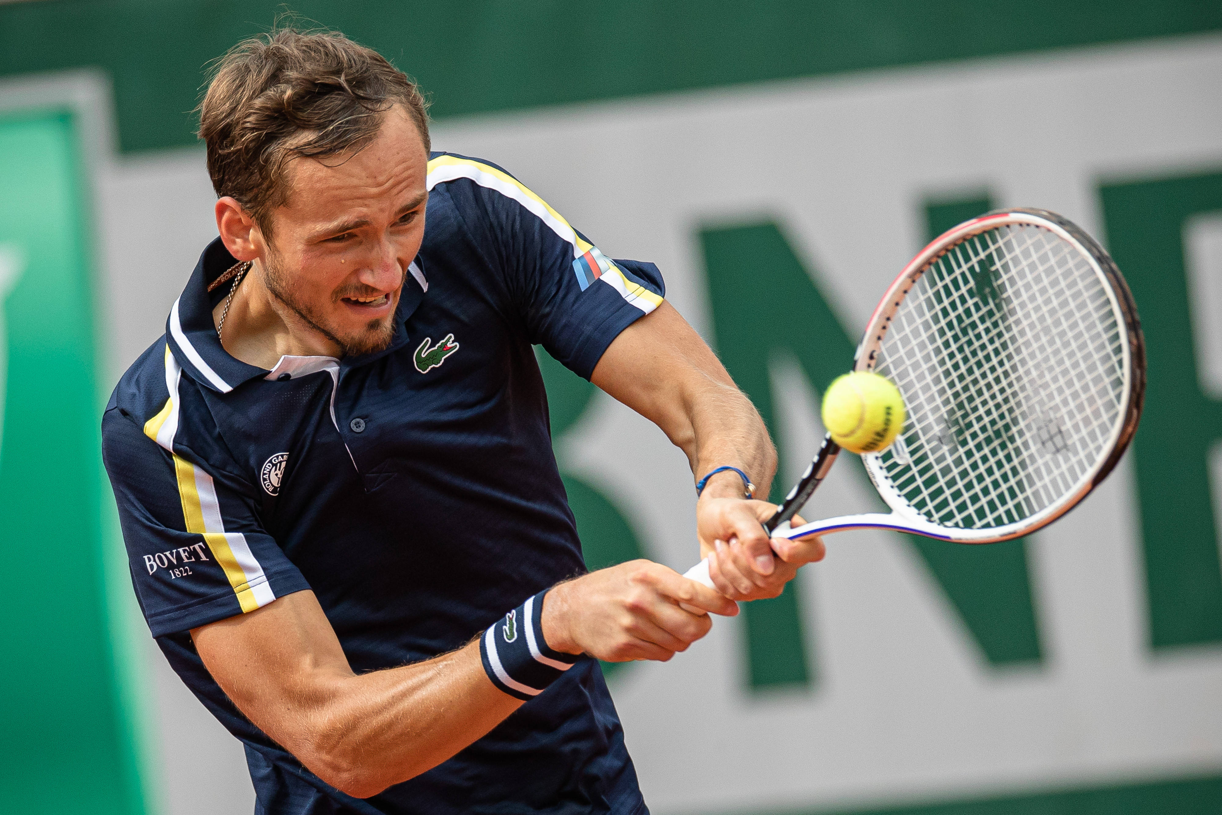 雷速-ATP总决赛险胜法网，梅德韦杰夫带队取胜